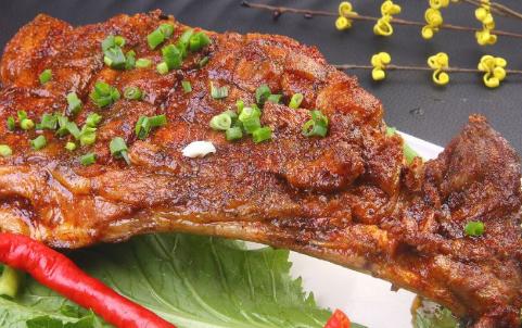 300元烤羊腿,好吃不贵的碳烤羊腿