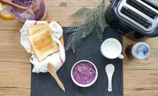 皮肤暗沉每天都做梦,多梦易醒脸色暗黄