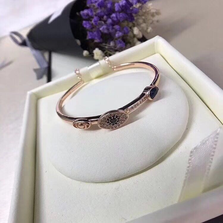 施华洛世奇swarovski恶魔之眼项链,swarovski施华洛世奇手镯