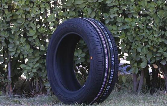 性价比轮胎耐克森,玛吉斯ma656和耐克森cp672哪个好