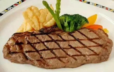 大理人挤破头只为来吃这家店的一张纸!