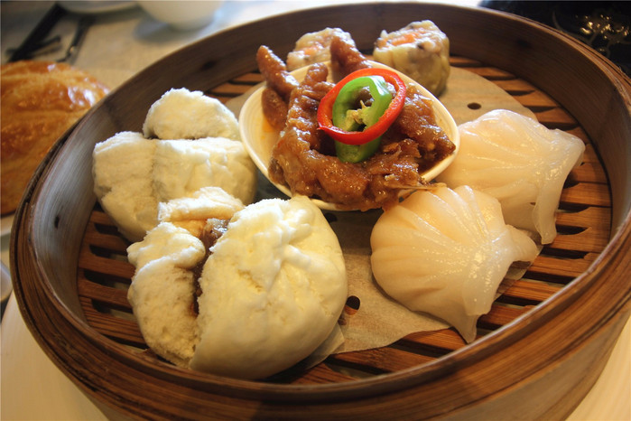 带着寻宝记游遍祖国大好河山,带着挖机去海边度假