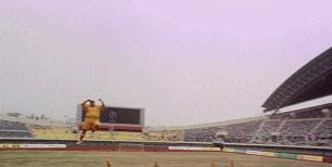 周星驰第一部爆火的电影,周星驰这部电影好看吗