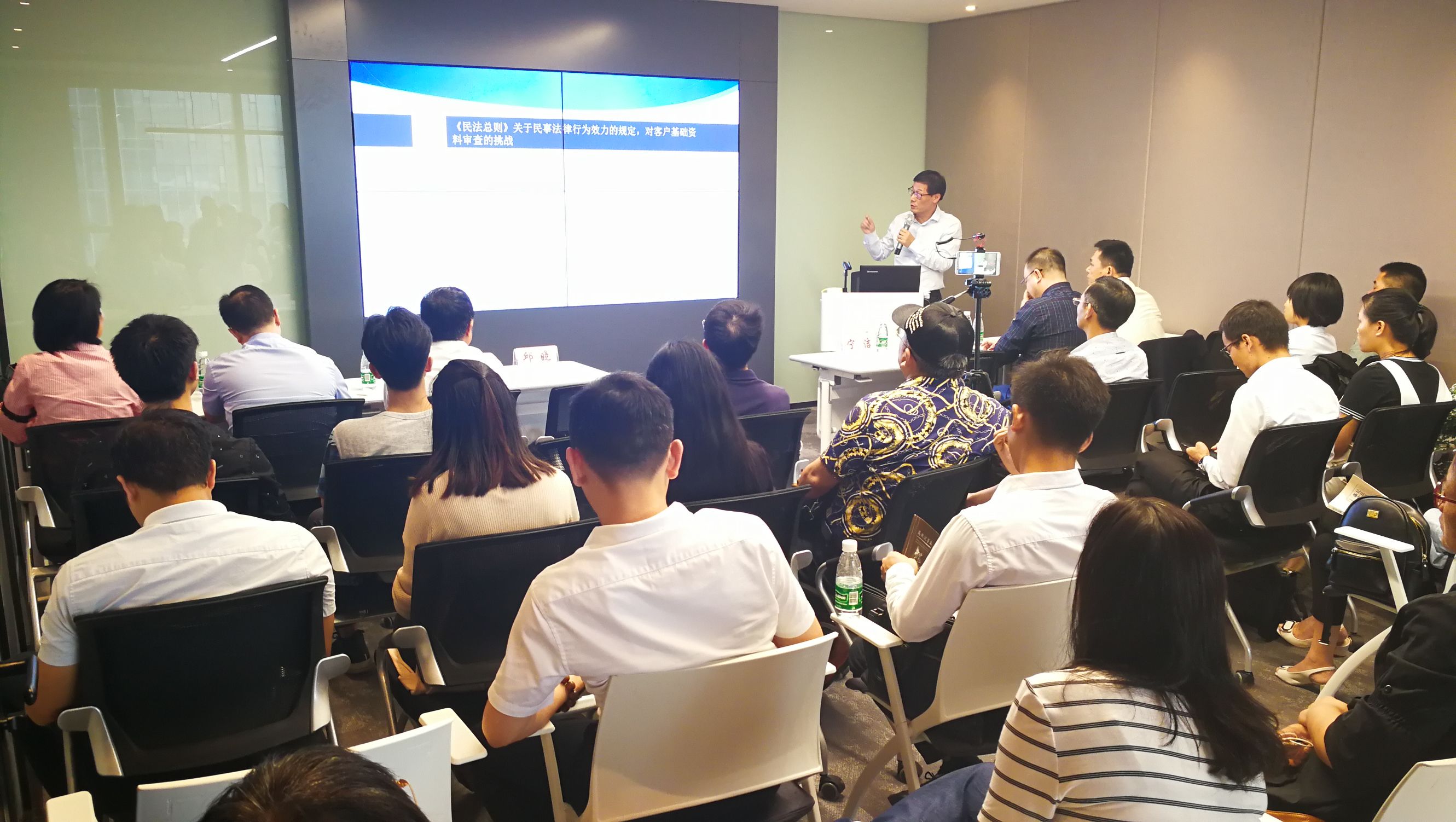 民法典借贷新规31条,民法典新规银行利息