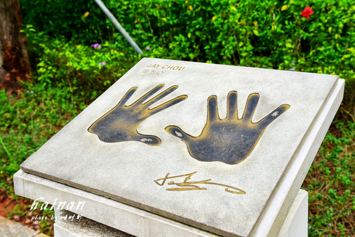 天堂很远中国很近,天堂很远扎西尼玛