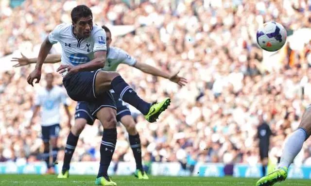 保利尼奥在巴西进球,保利尼奥在巴萨算成功么