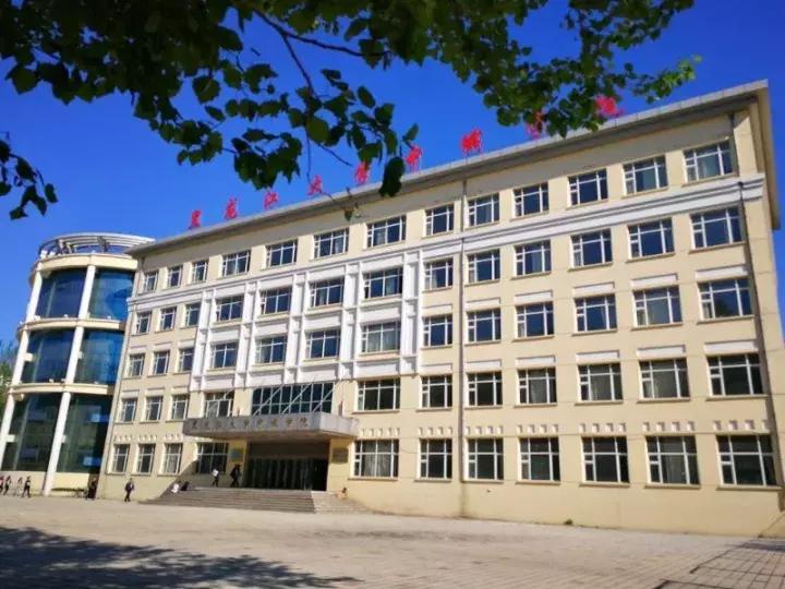 砥砺奋进的五年｜黑大中俄学院：新时期“专业+俄语”高端人才的摇篮