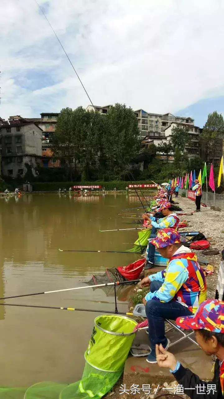 看看钓鱼人怎样打窝,最强钓鱼人怎么玩的