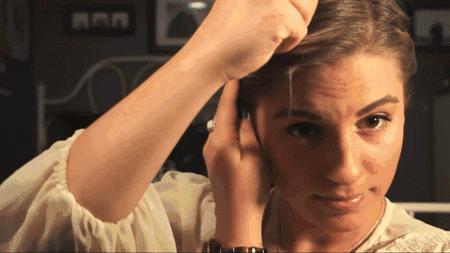 想试试短发又不想剪怎么办,短发剪残了要咋度过