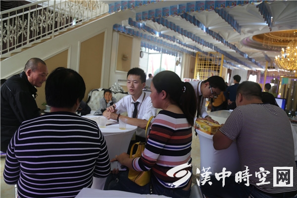 名仕相约双节来临堂宏广场带你嗨皮！带你飞！