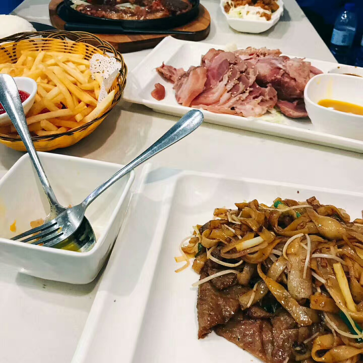 十一想好去哪了么,八婆给你一个澳门攻略呀