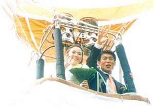 霍启刚和郭晶晶广州南沙婚礼现场,郭晶晶和霍启刚婚礼现场的朱玲玲