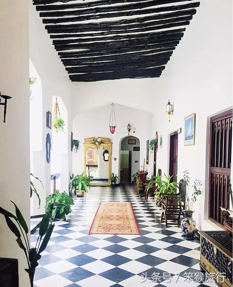 如何征战朋友圈？这个超洗眼睛的地方可落地签一周预算5K+