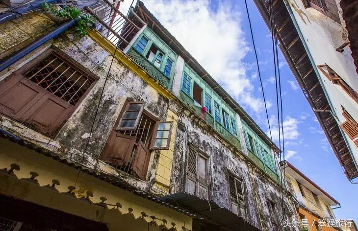 如何征战朋友圈？这个超洗眼睛的地方可落地签一周预算5K+