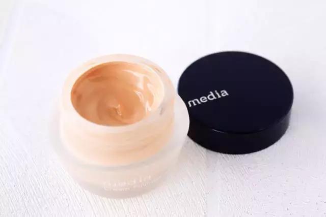 秋冬底妆服帖大法测评,底妆用什么面霜保湿持久不卡粉