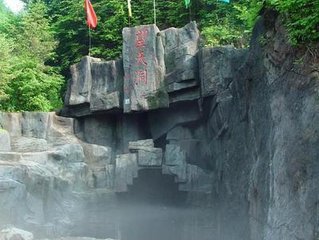 本溪旅游枫叶,最美枫叶本溪