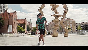 五个最简单实用的足球过人技巧,5种花哨的足球过人技巧