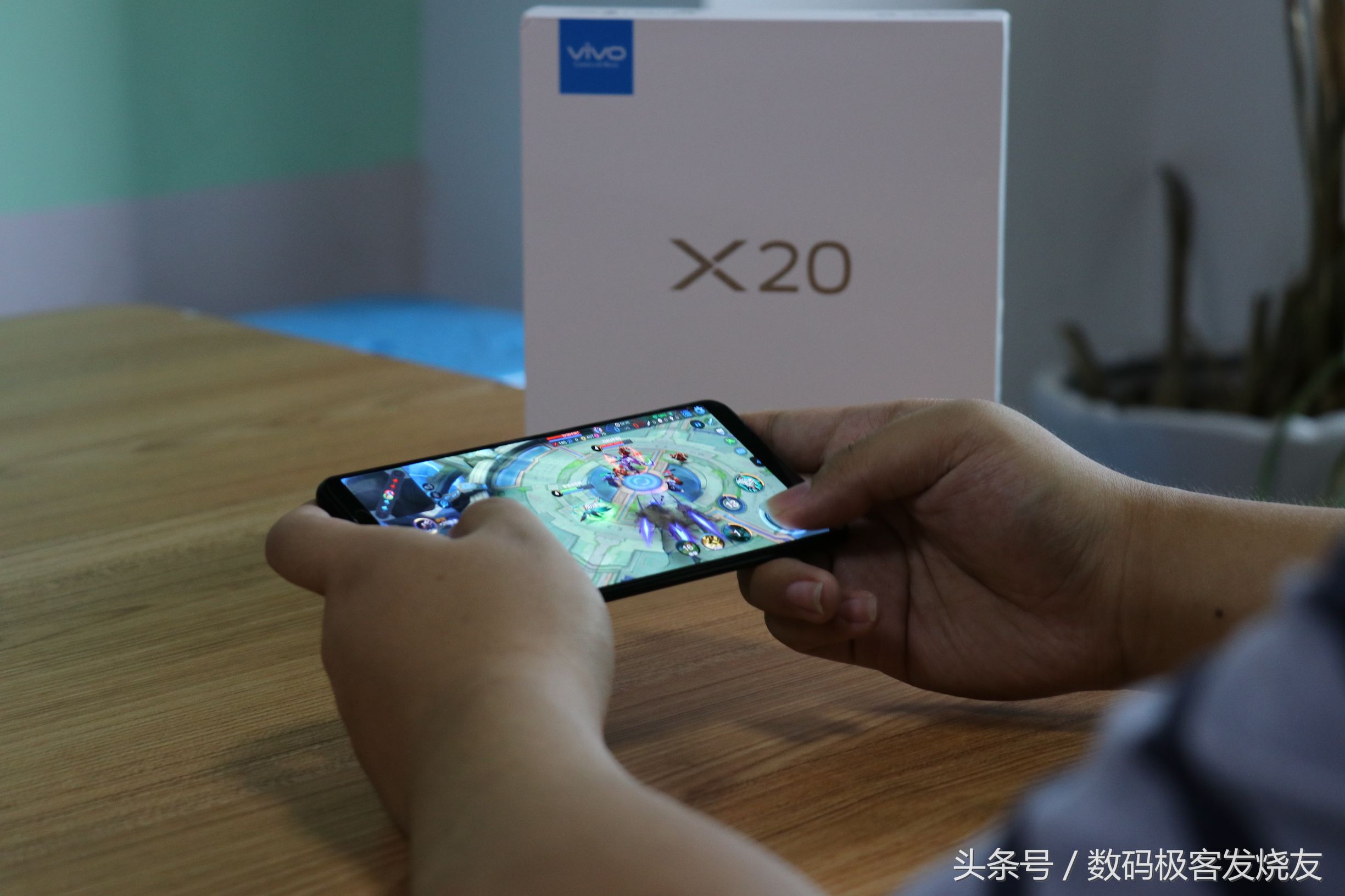 vivox20全面屏新机,vivox20全面屏详解