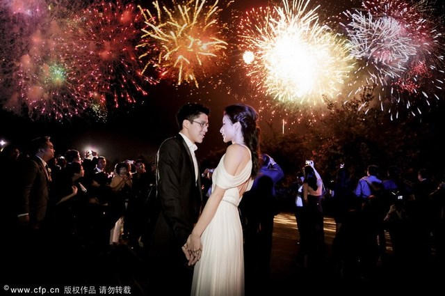 霍启刚和郭晶晶广州南沙婚礼现场,郭晶晶和霍启刚婚礼现场的朱玲玲