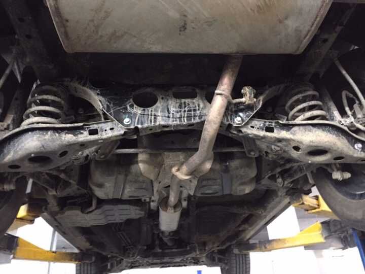 吉利远景x6suv百公里油耗,吉利远景x6十大优缺点