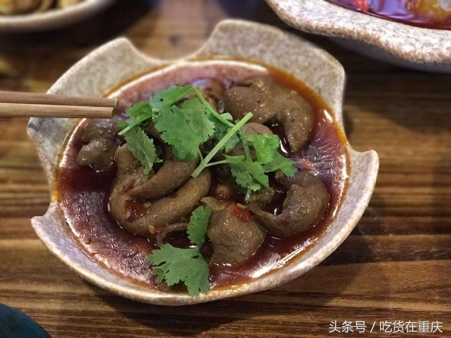 国庆不用去香港,观音桥也有“旺角夜肆”全场5折吃