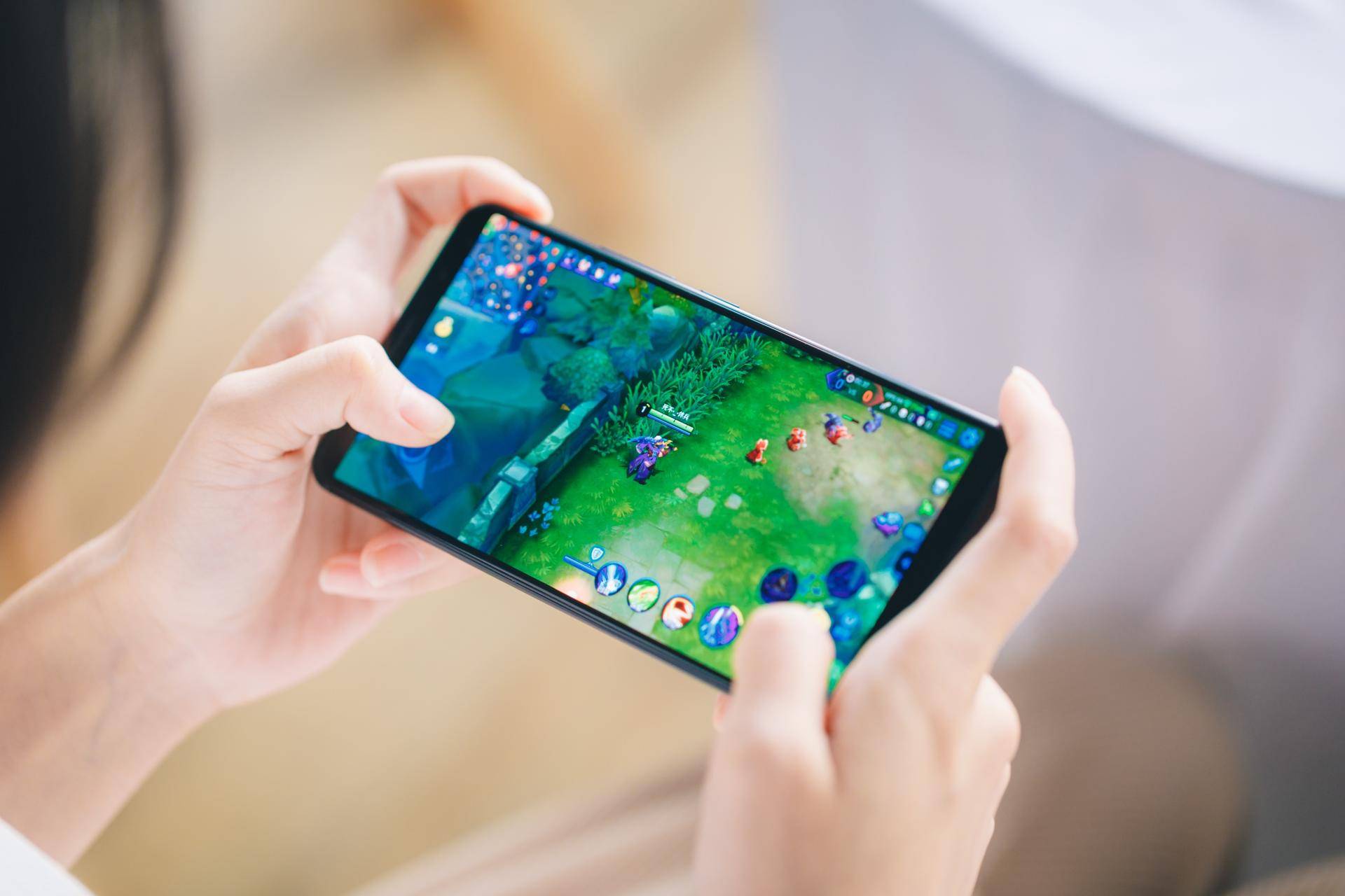 vivox20是不是第一个全面屏,vivox20是什么全面屏