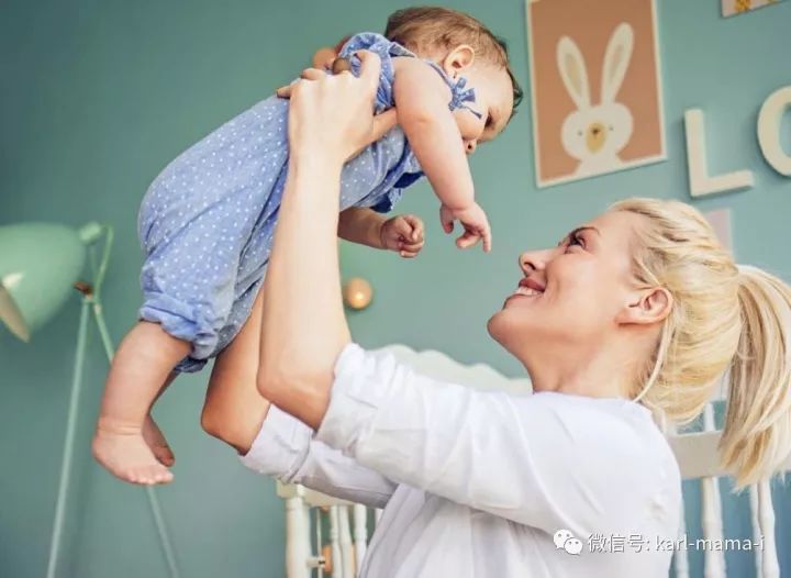 宝宝三段奶粉怎么选择才合适,怎样给宝宝选择一款合适的奶粉呢