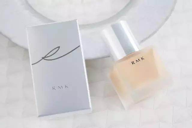 秋冬底妆服帖大法测评,底妆用什么面霜保湿持久不卡粉