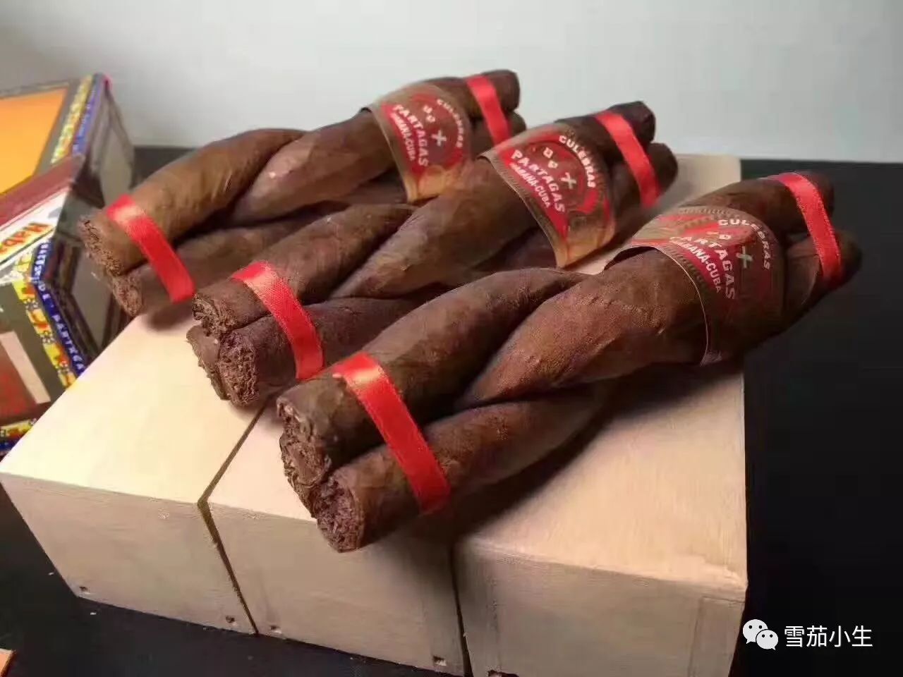 雪茄需要大环境还是小环境,养雪茄为什么要放雪松木