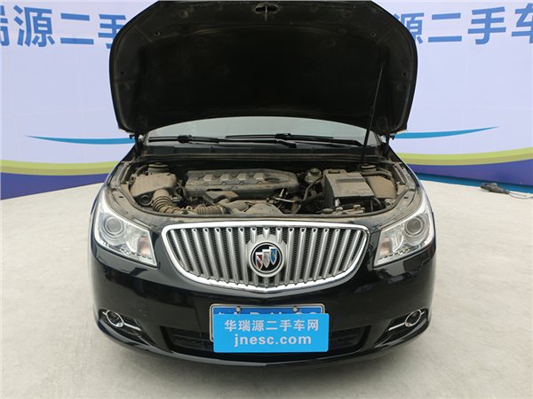 2010的别克君越2.0t现在值多少钱,别克君越2010款2.4l豪雅版