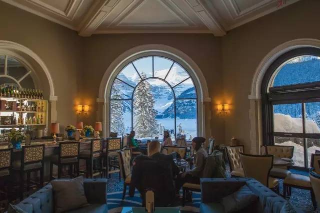 荒野猎人小李子救印第安女人,荒野猎人小李子遇到暴风雪