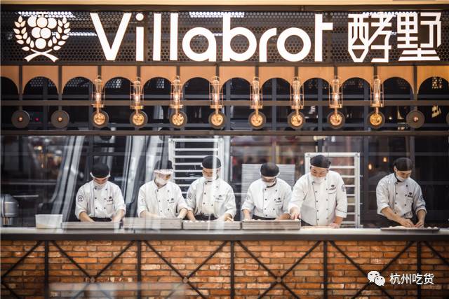 养乐多牛奶面包,养乐多面包烤箱