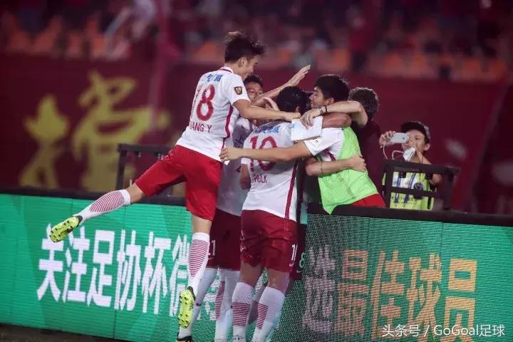恒大遭遇魔鬼赛程22天迎7场硬仗,恒大为什么会输给建业
