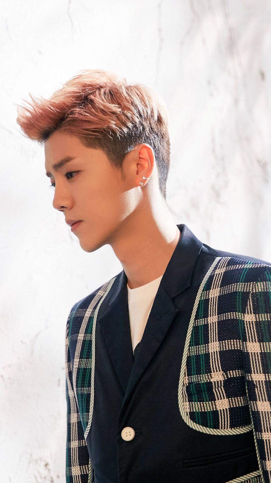 鹿晗高清手机壁纸大图,鹿晗高清壁纸2017卡通