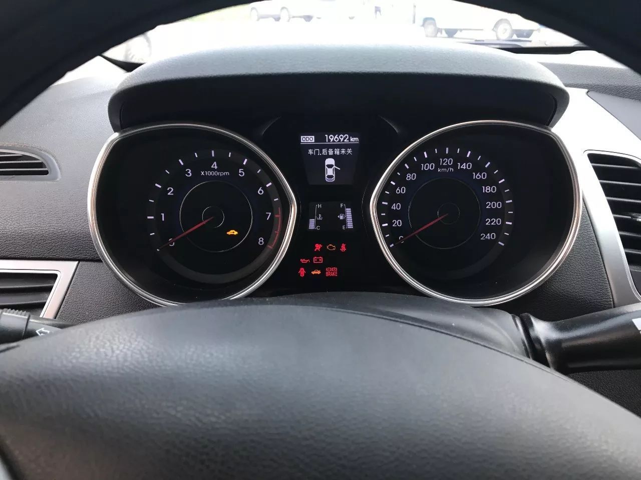 现代伊兰特elantra1.5自吸,现代朗动和伊兰特的区别