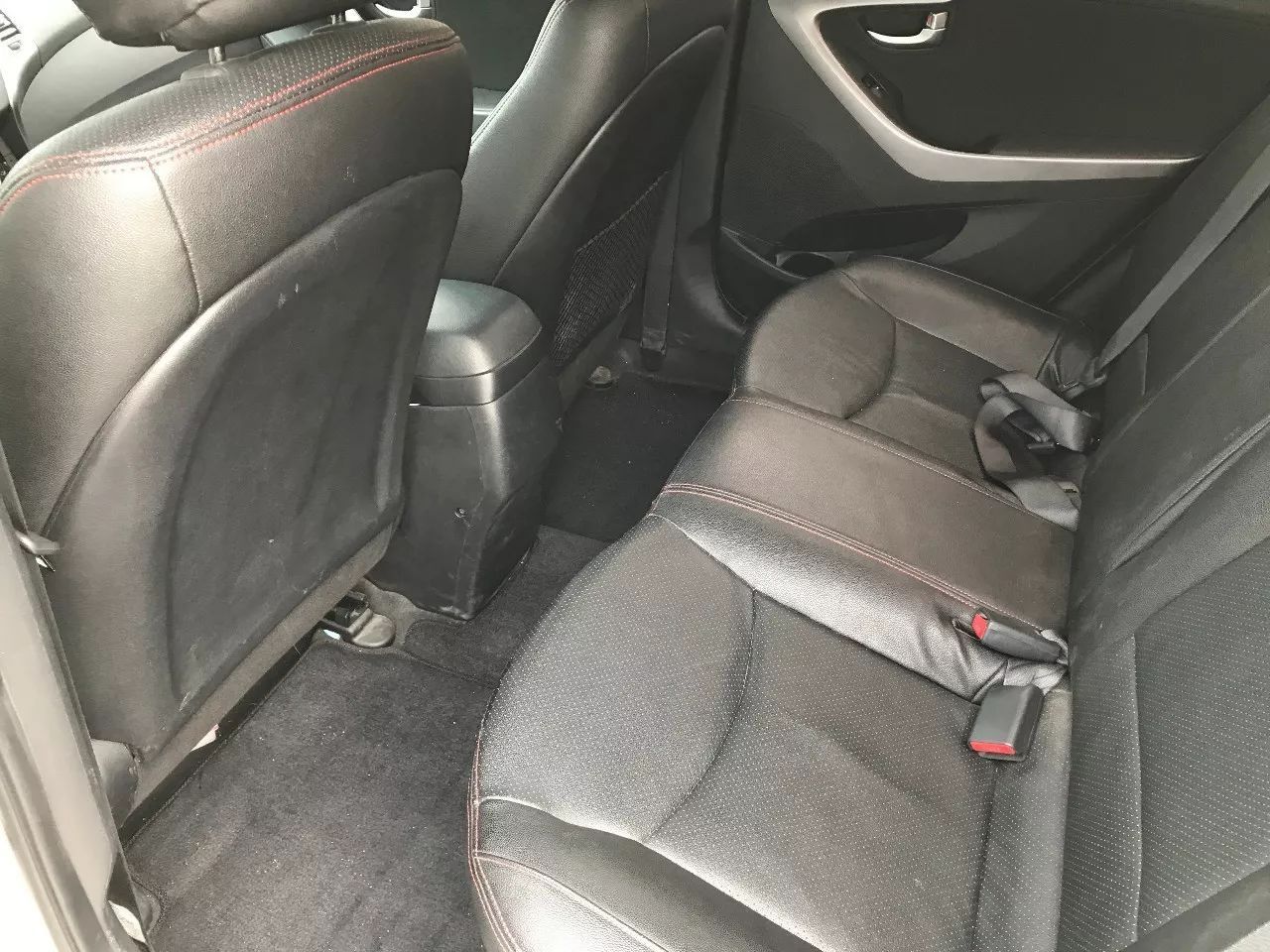 现代伊兰特elantra1.5自吸,现代朗动和伊兰特的区别