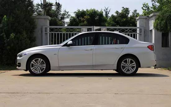 飙车一千零一夜第三夜体验运动王者宝马328i