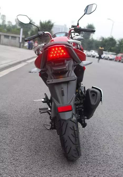 五年的力帆kps200多少钱,力帆kpm200落地价