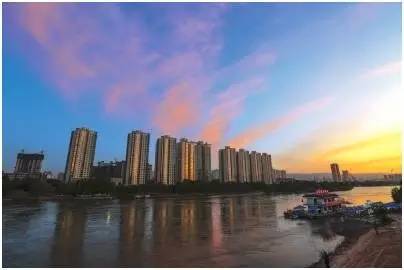 做客中央台甘肃省委常委、兰州市委书记虞海燕:“兰州蓝”是怎么炼成的