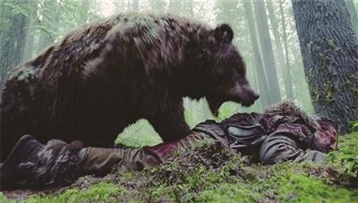 荒野猎人小李子怎么被治疗,荒野猎人小李子大战熊