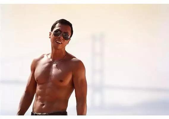 甄子丹算是一线明星吗,宇宙最强甄子丹邓紫棋