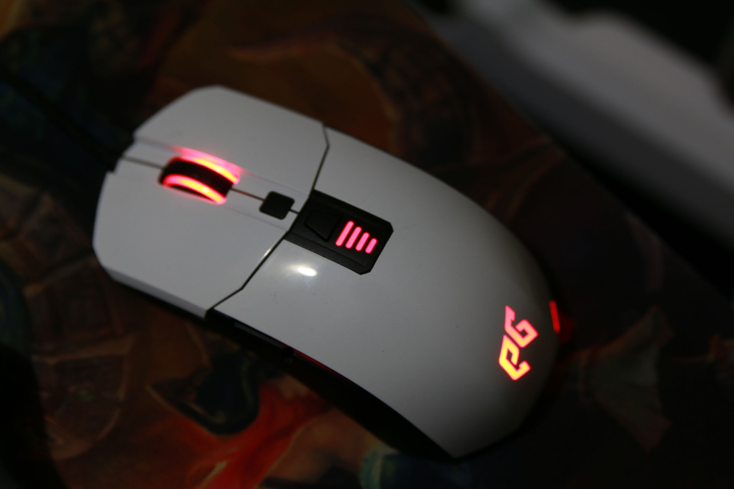 异极魔拉zora鼠标,异极zora鼠标