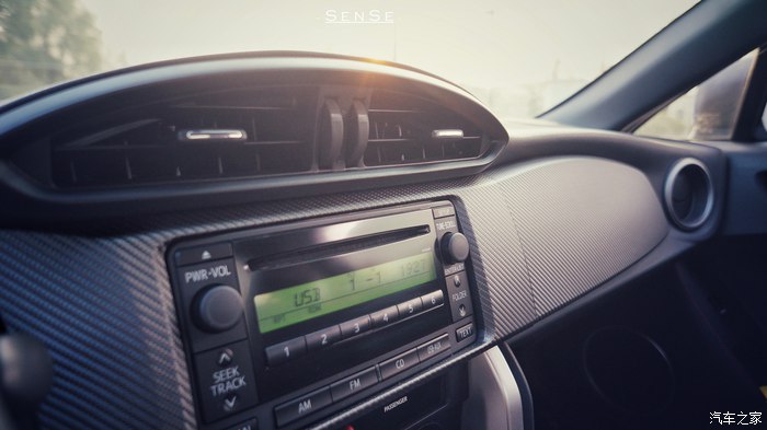 玩车报告斯巴鲁brz,新款斯巴鲁brz试驾