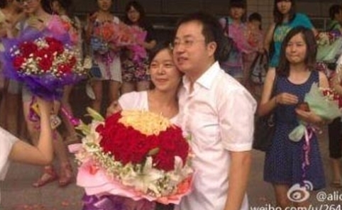 10个奇葩表白方式,盘点奇葩的表白爆笑场面