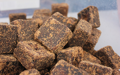 快来学习新技能！这些食物帮助排出恶露！