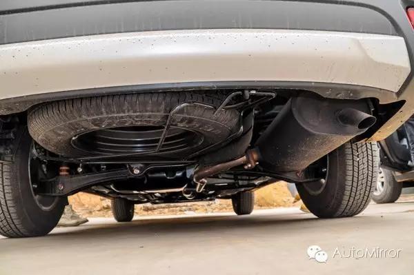 最新款三菱欧蓝德2.0试驾,三菱欧蓝德2.0l畅享版5座试驾