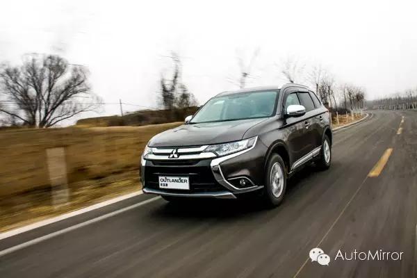 最新款三菱欧蓝德2.0试驾,三菱欧蓝德2.0l畅享版5座试驾