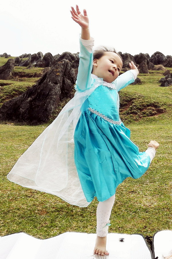 个旧老阴山玻璃栈道购票,个旧老阴山草场