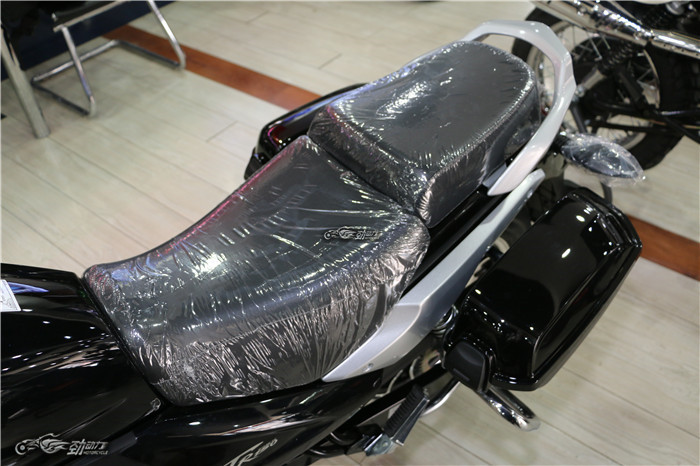 豪爵新巡航,新上市摩托车巡航