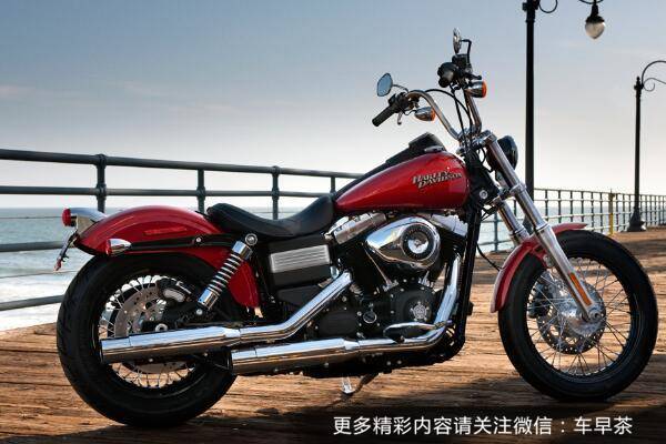 几十万的摩托车值得买吗,几十万的车和十几万的摩托车